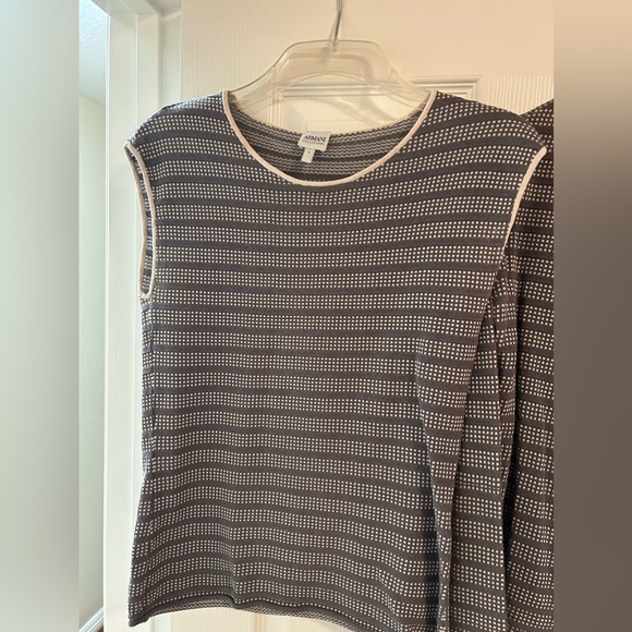 ❌SOLD❤️Armani callezioni knit tank top and cardigan set - Picture 4 of 5